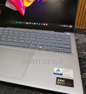 New Laptop Dell Inspiron 14 7440 16GB Intel Core Ultra 7 SSD 1T
