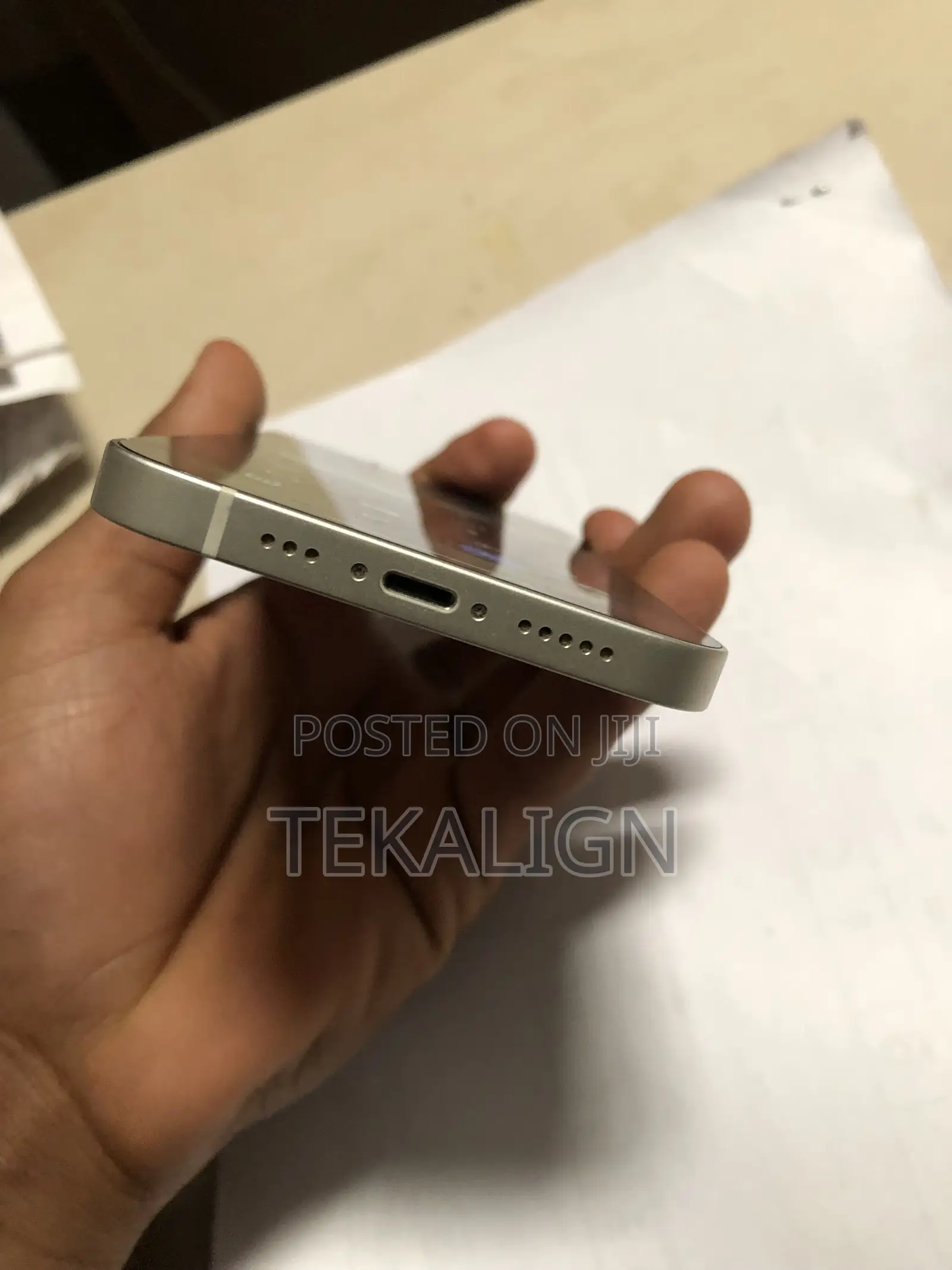 Apple iPhone 12 64 GB White