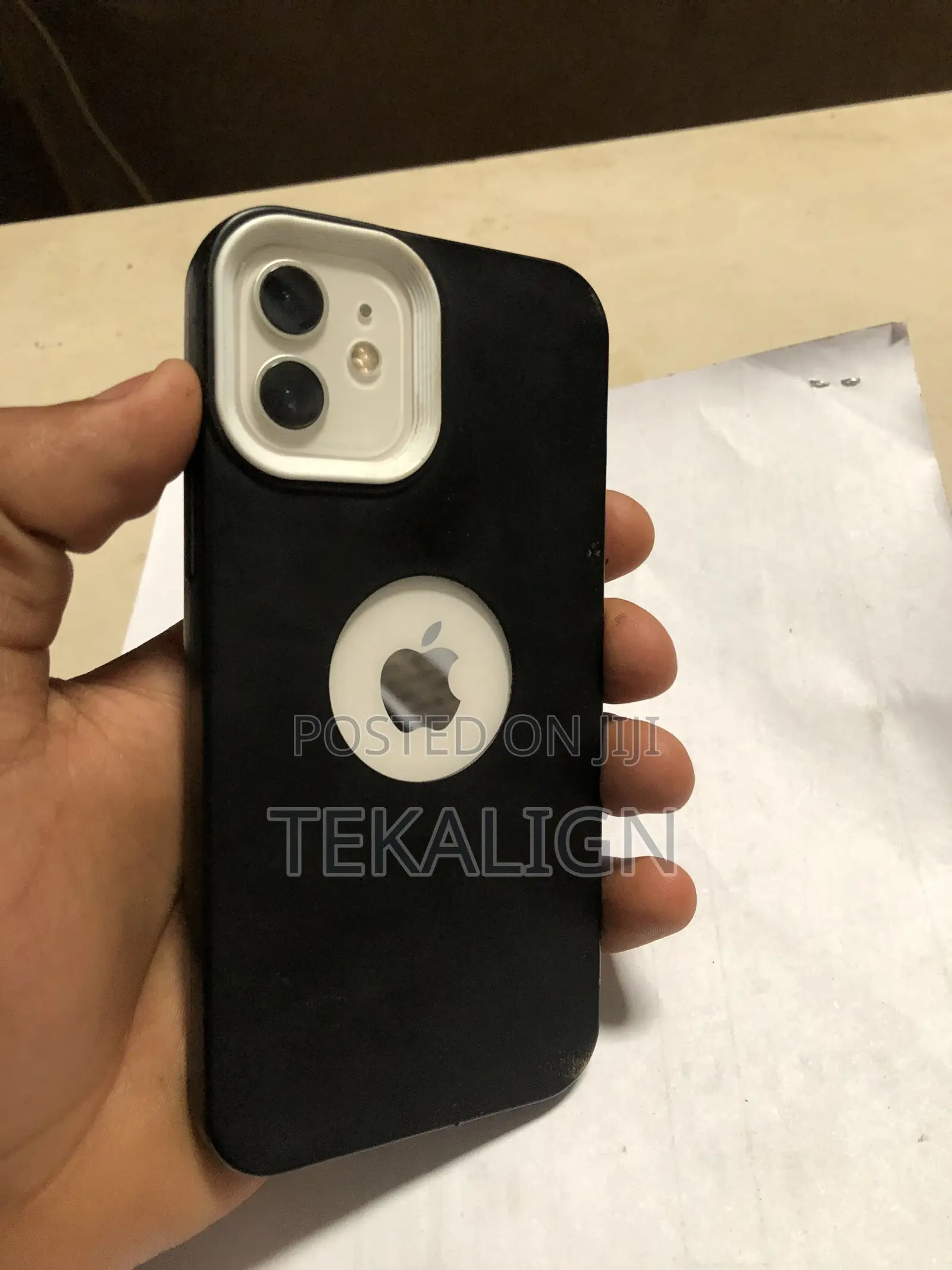 Apple iPhone 12 64 GB White