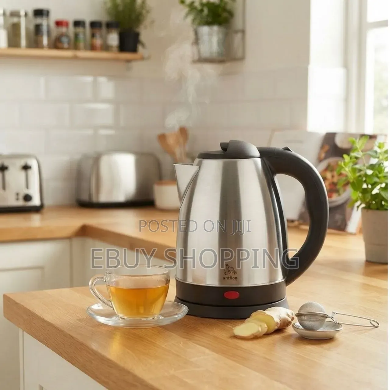 Designed With a 360° Swivel Base,