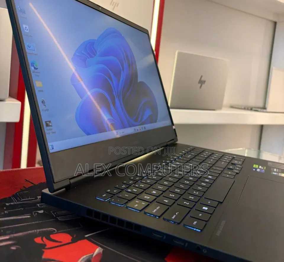 New Laptop HP Omen 16 16GB Intel Core i9 SSD 1T