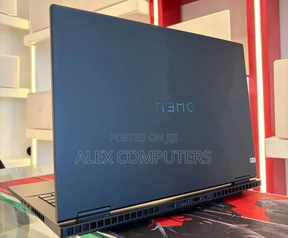 New Laptop HP Omen 16 16GB Intel Core i9 SSD 1T