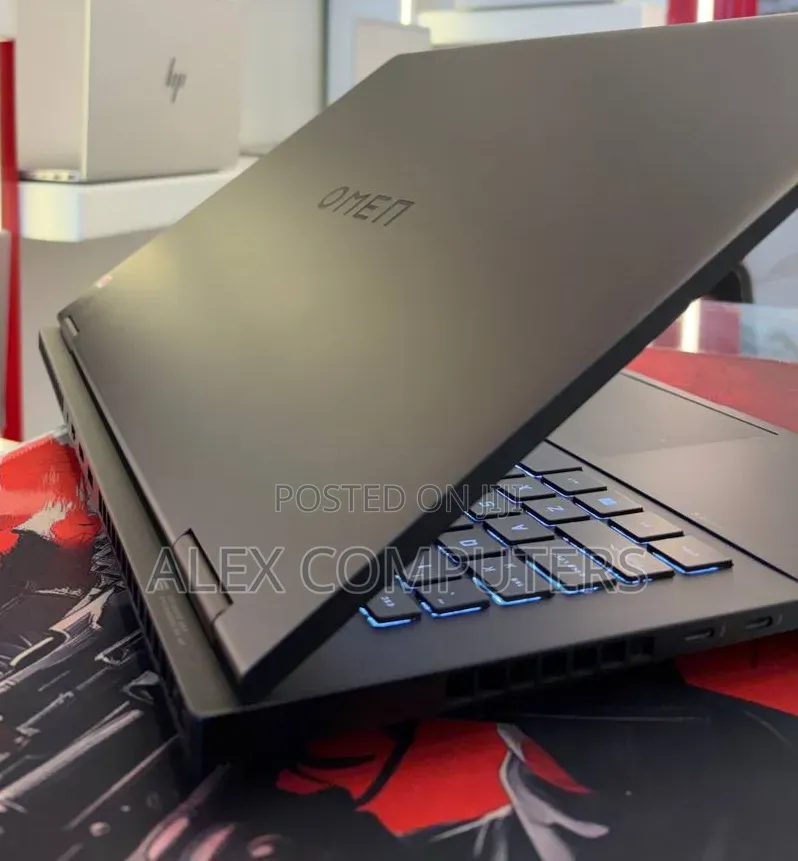 New Laptop HP Omen 16 16GB Intel Core i9 SSD 1T