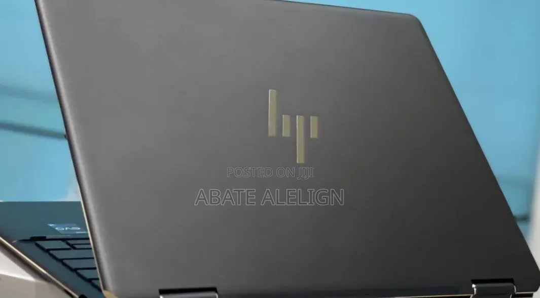 New Laptop HP Spectre 16GB Intel Core i7 SSD 1T