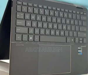 New Laptop HP Spectre 16GB Intel Core i7 SSD 1T