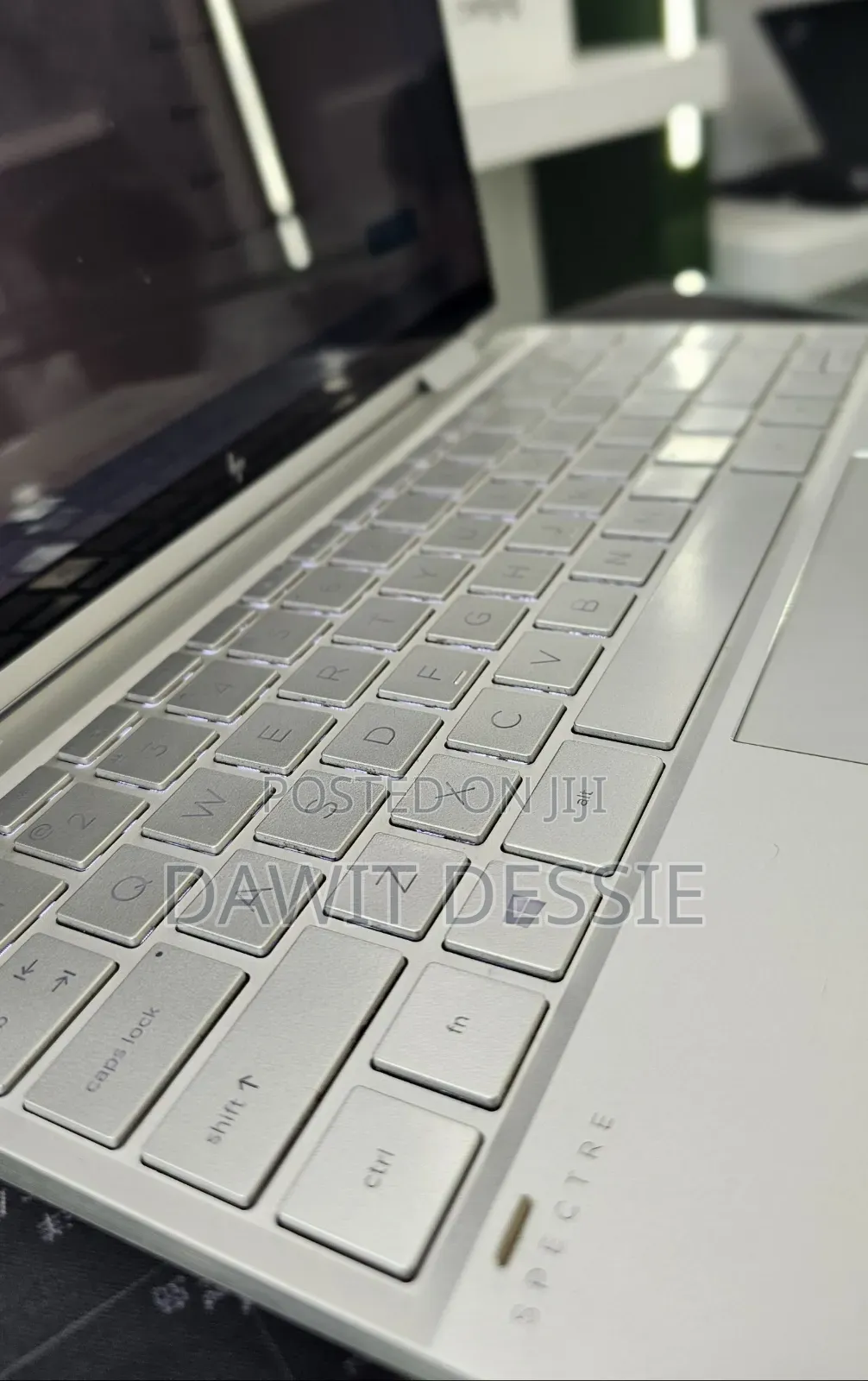 New Laptop HP 8GB Intel Core i7 SSD 512GB