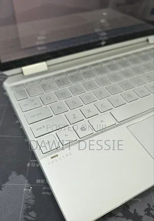 New Laptop HP 8GB Intel Core i7 SSD 512GB
