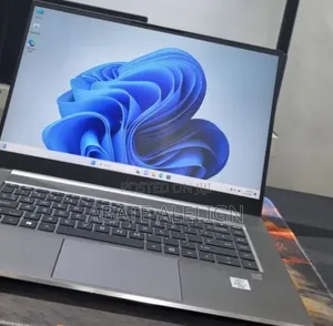 New Laptop HP Zbook Studio G7 32GB Intel Core i7 SSD 512GB