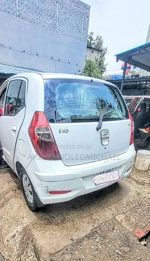 Hyundai I10 2013 White