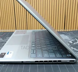 New Laptop Dell Inspiron 14 16GB Intel Core Ultra 7 SSD 1T