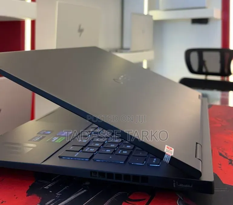 New Laptop HP Omen 16 16GB Intel Core i9 SSD 1T