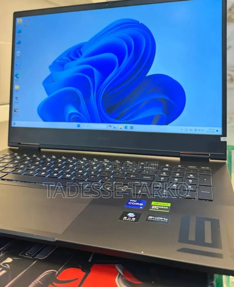 New Laptop HP Omen 16 16GB Intel Core i9 SSD 1T