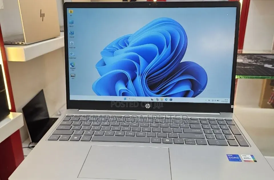 New Laptop HP 16GB Intel Core i7 SSD 1T