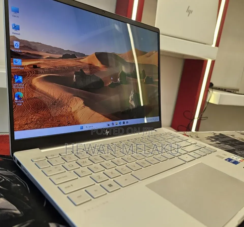 New Laptop HP Pavilion 14 16GB Intel Core i7 SSD 1T