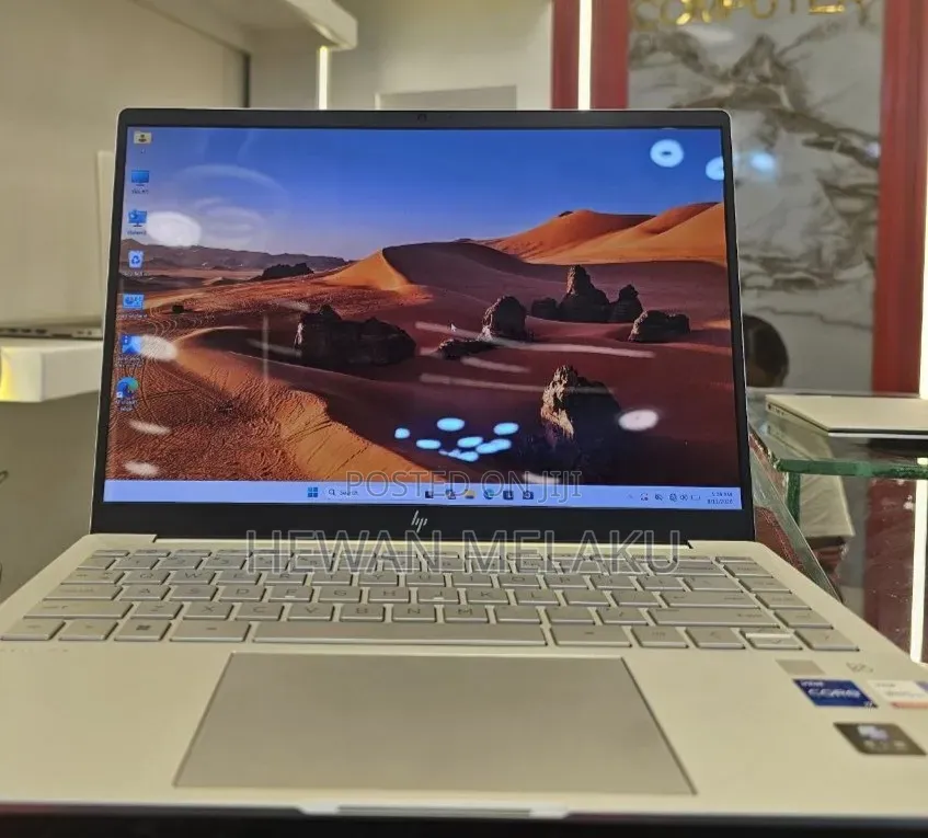 New Laptop HP Pavilion 14 16GB Intel Core i7 SSD 1T
