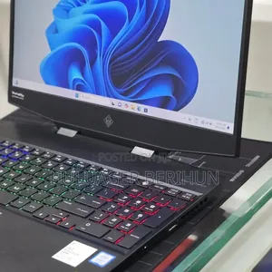 New Laptop HP OmniBook Ultra Flip 16" 16GB Intel Core i7 SSD 128GB