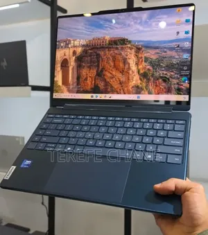 New Laptop Lenovo Yoga 9 16GB Intel Core Ultra 7 SSD 1T