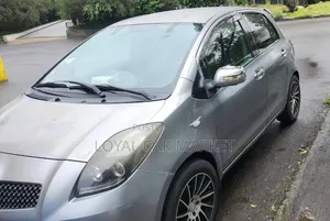 Toyota Yaris 2007 Gray