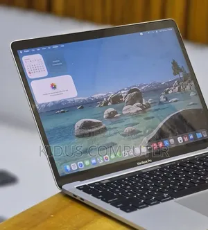 New Laptop Apple MacBook 2020 32GB Intel Core i7 SSD 512GB
