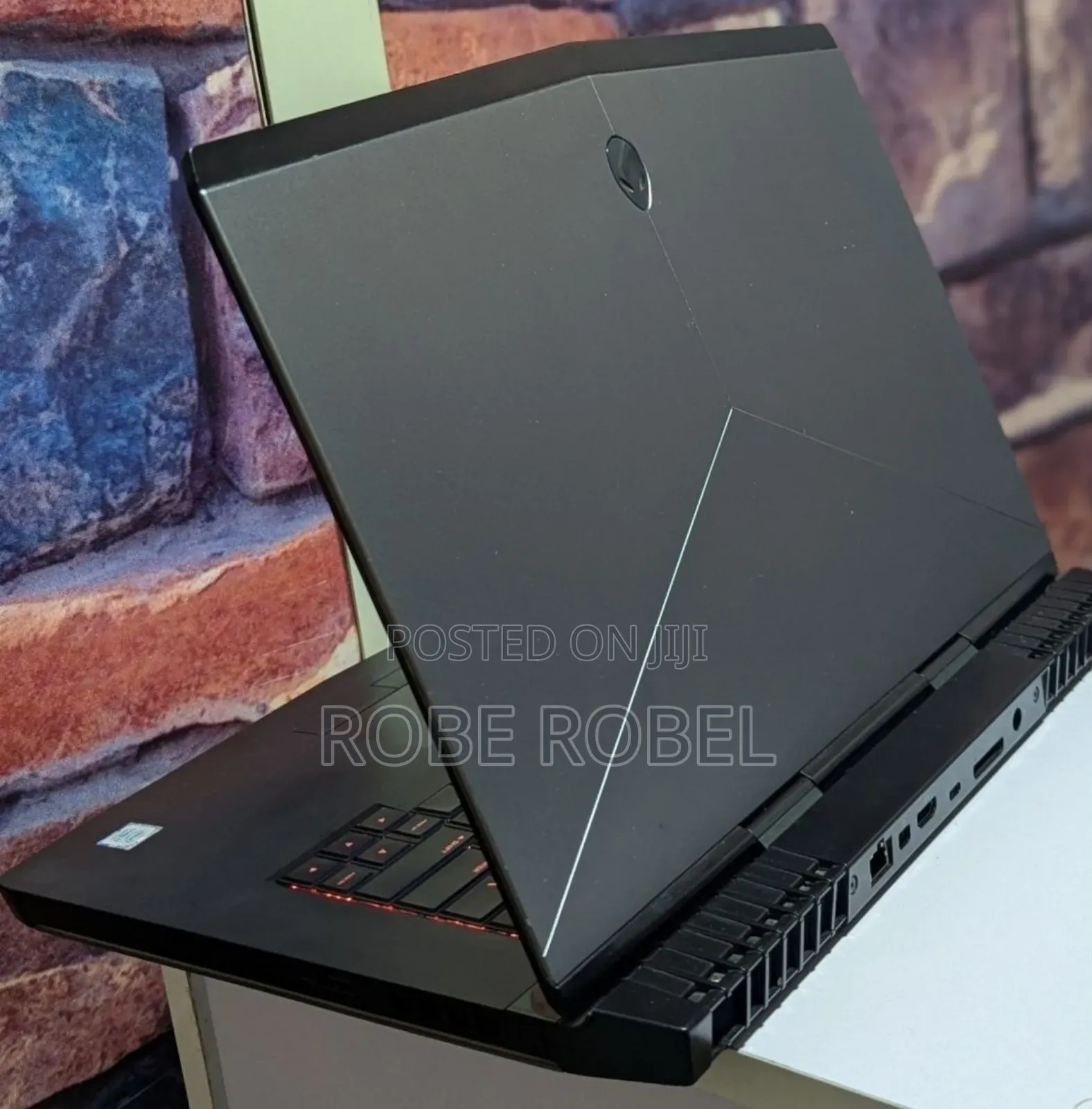New Laptop Dell Allenware M15 R5 16GB Intel Core i7 SSD 512GB