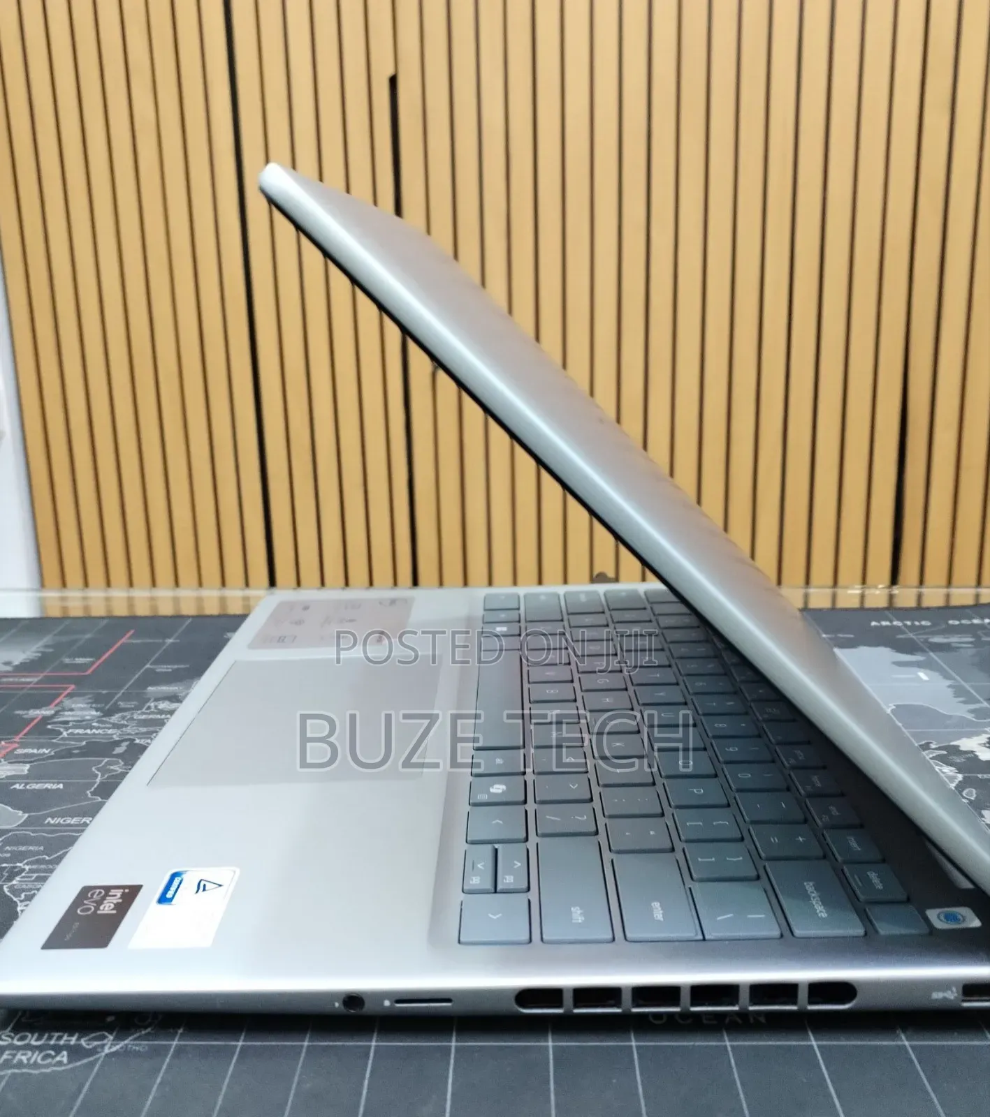 New Laptop Dell Inspiron 14 16GB Intel Core Ultra 7 SSD 1T