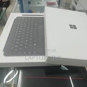 New Laptop Microsoft Surface 16GB Qualcomm Snapdragon X Plus SSD 512GB