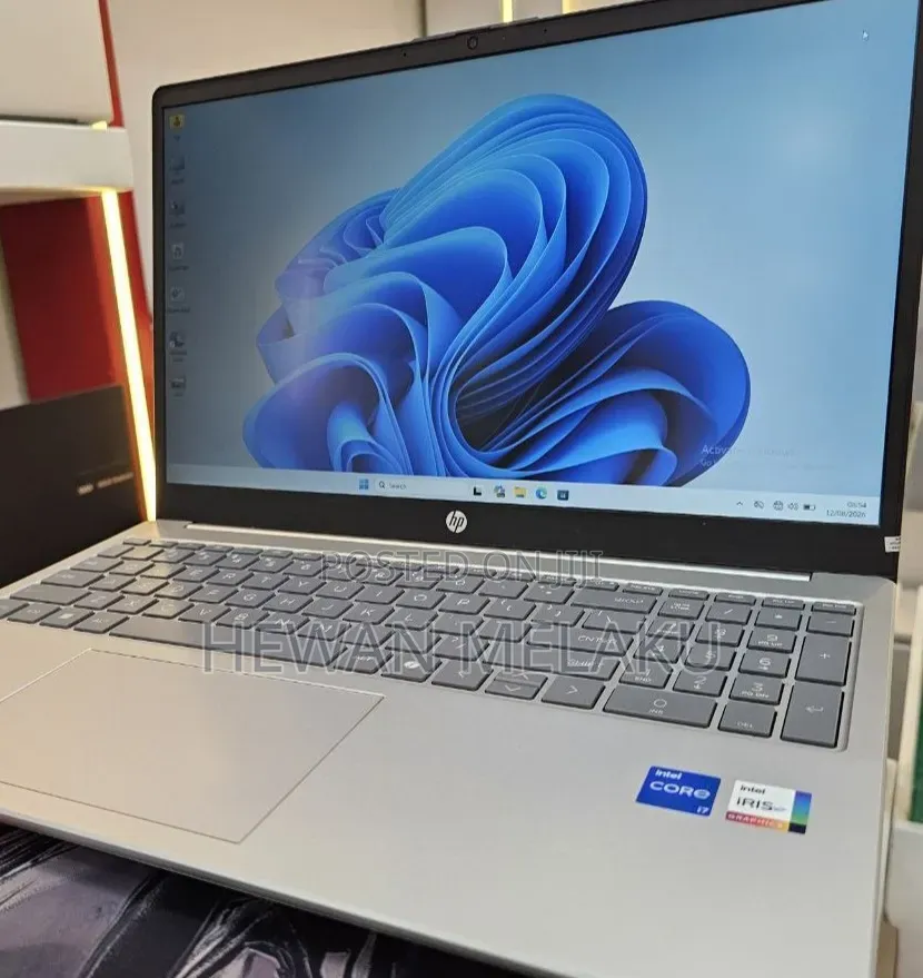 New Laptop HP Stream Notebook 16GB Intel Core i7 SSD 512GB