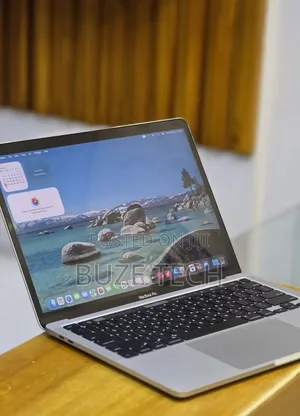 New Laptop Apple MacBook Pro 2020 32GB Intel Core i7 SSD 512GB