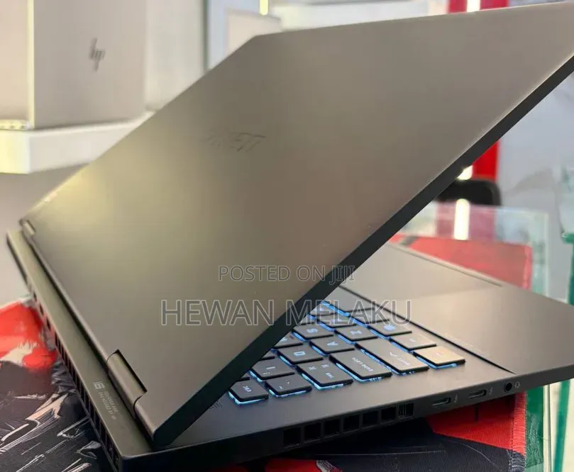 New Laptop HP Omen 16 16GB Intel Core i9 SSD 1T