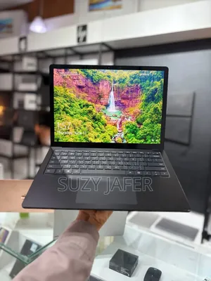 New Laptop Microsoft Surface Laptop 4 16GB Intel Core i7 SSD 512GB