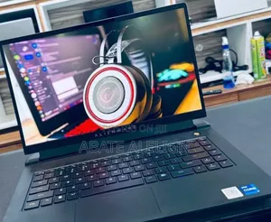 New Laptop Alienware 17 R5 16GB Intel Core i7 SSD 512GB