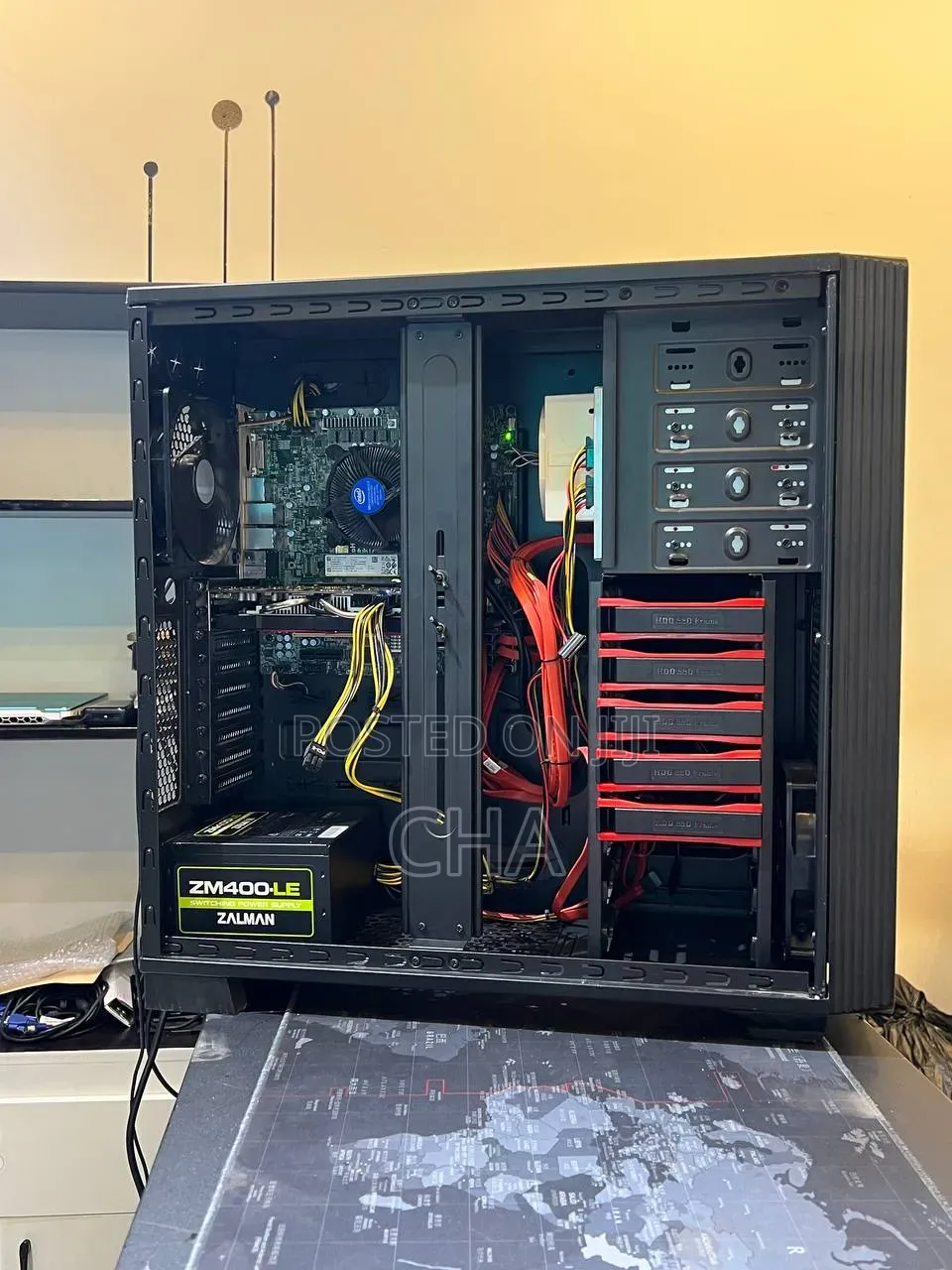 Server 16GB Intel Xeon HDD+SSD 3T