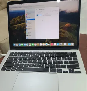 New Laptop Apple MacBook Pro 2021 M1 16GB Apple M1 Pro SSD 256GB
