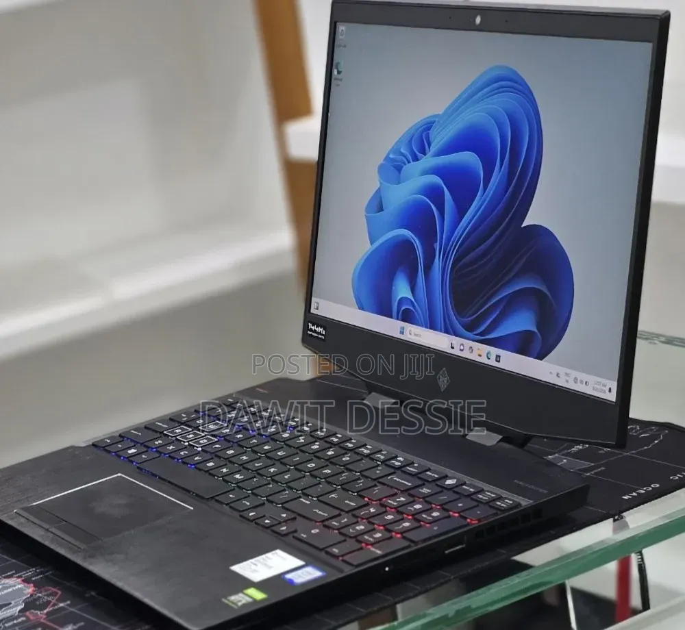 Laptop HP Omen 15 16GB Intel Core i7 HDD+SSD 128GB