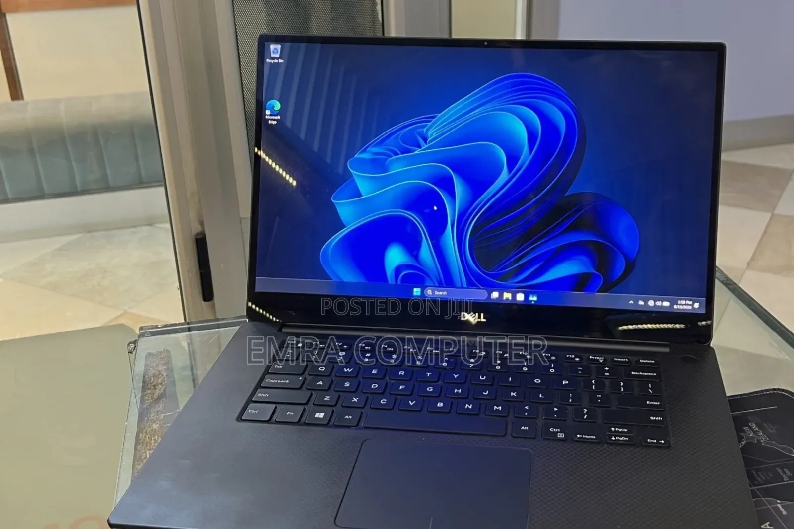 New Laptop Dell XPS 15 7590 16GB Intel Core i7 SSD 512GB
