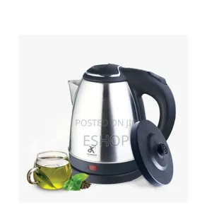 The 360° Rotating Base on the Kettle Eliminates Awkward Angles