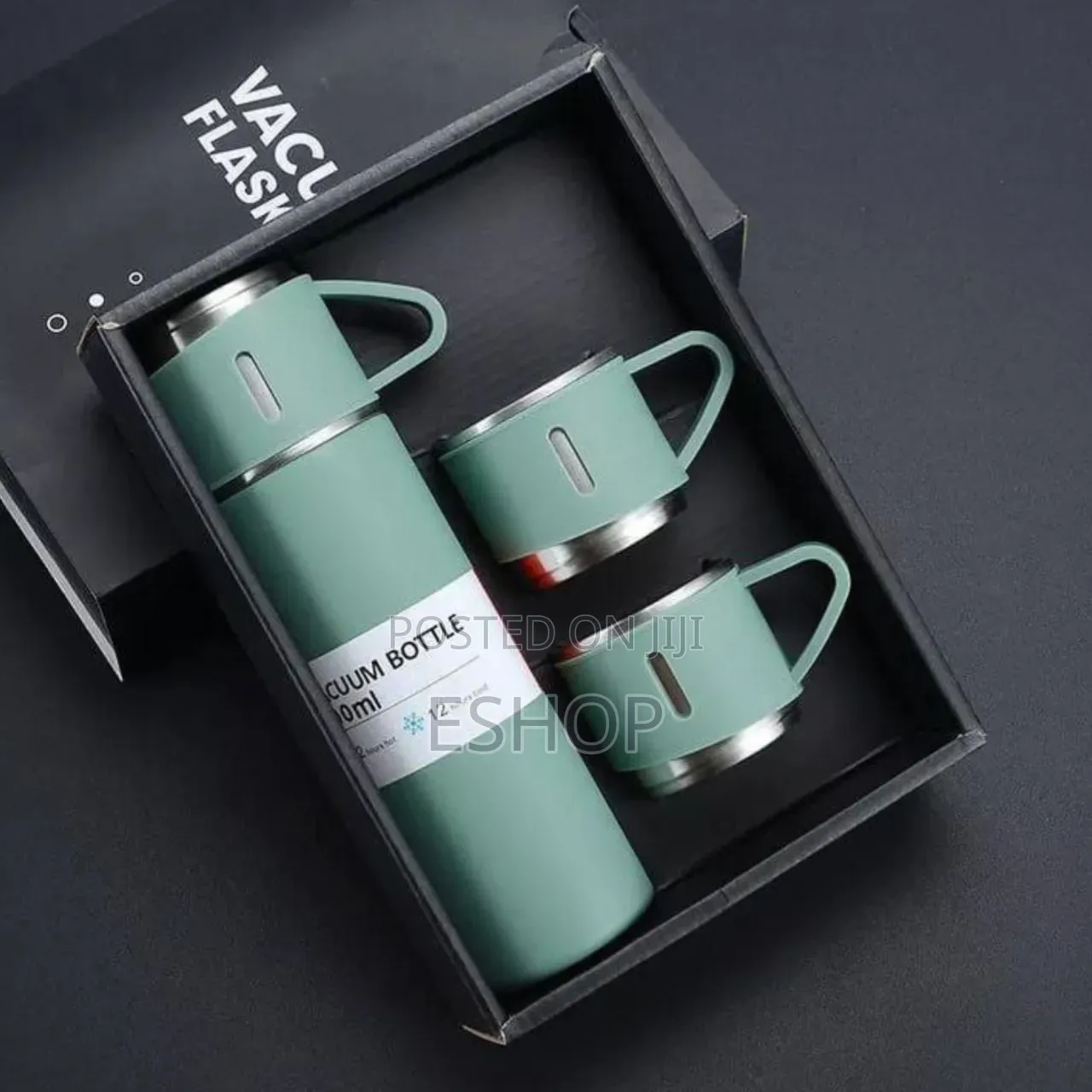 It Includes Two Handle Cups, a Presentation Box, and a Carry Bag.
