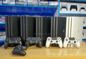 PS4 Pro Jailbreak Europe Used + 1 Joystick