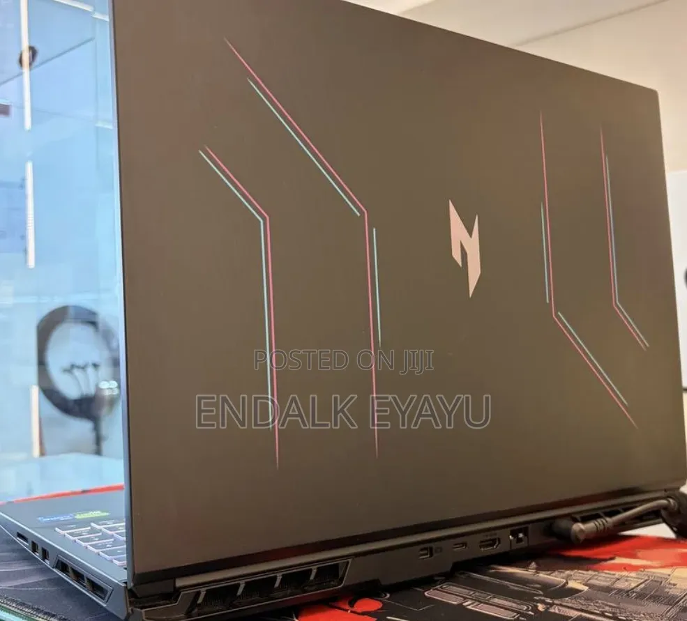 New Laptop Acer Nitro V 16 16GB Intel Core i7 SSD 1T