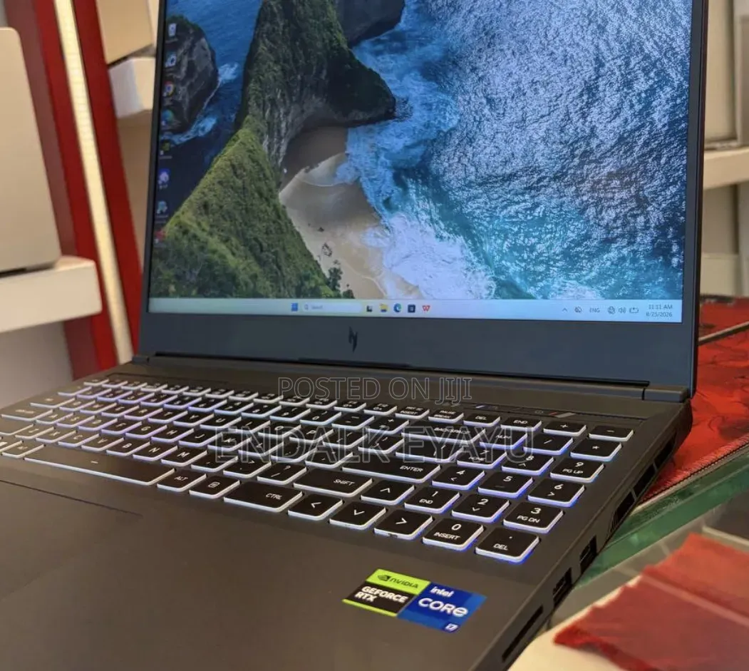New Laptop Acer Nitro V 16 16GB Intel Core i7 SSD 1T