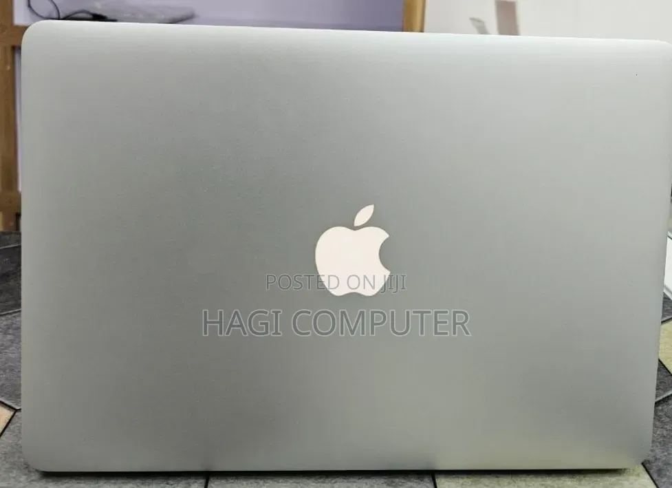 New Laptop Apple MacBook Air 2017 8GB Intel Core i5 SSD 256GB
