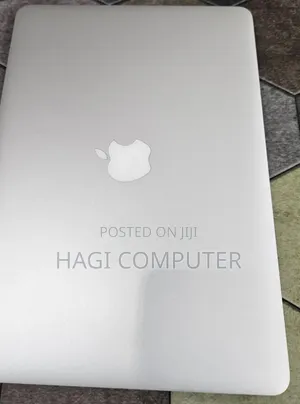 New Laptop Apple MacBook Air 2017 8GB Intel Core i5 SSD 256GB