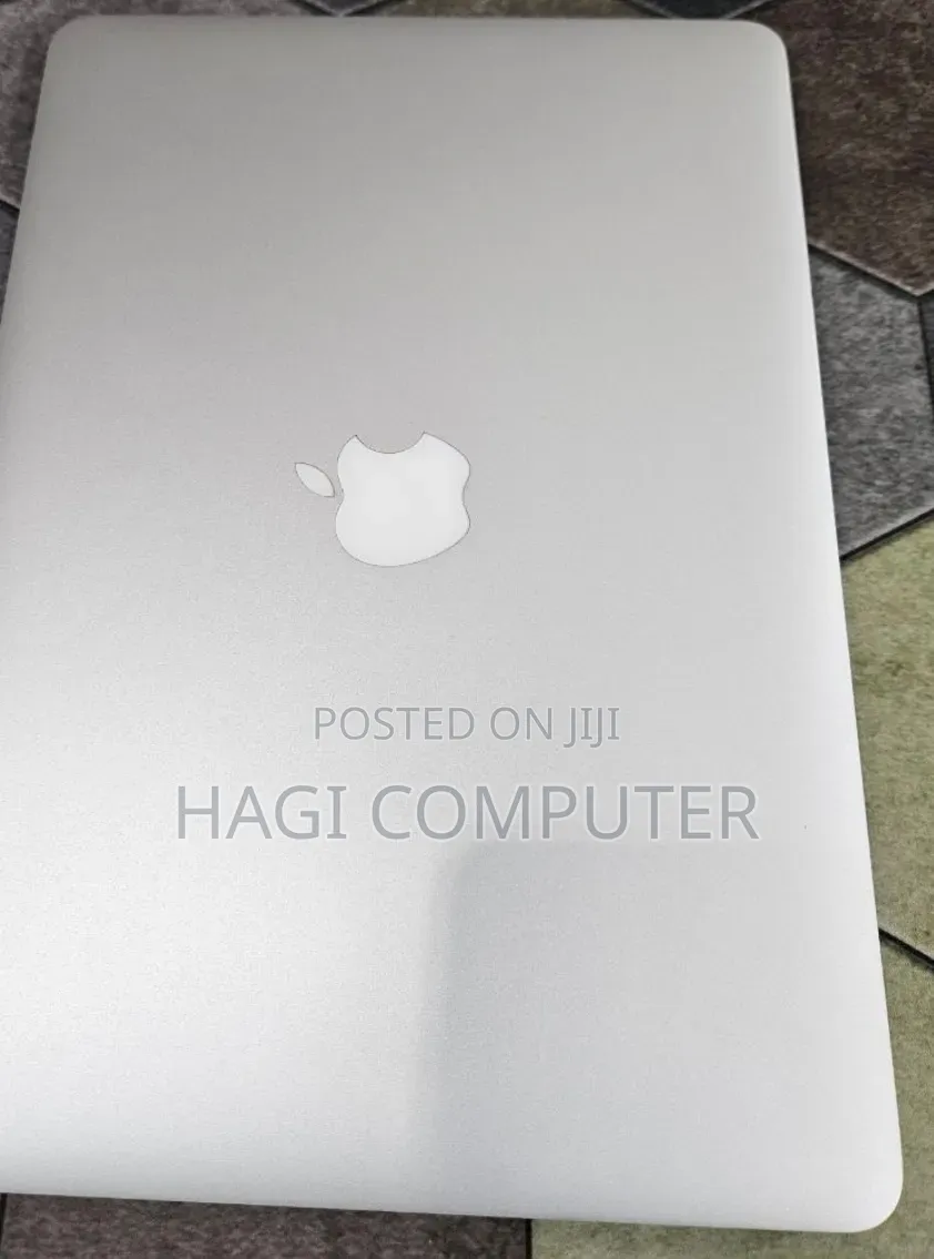 New Laptop Apple MacBook Air 2017 8GB Intel Core i5 SSD 256GB