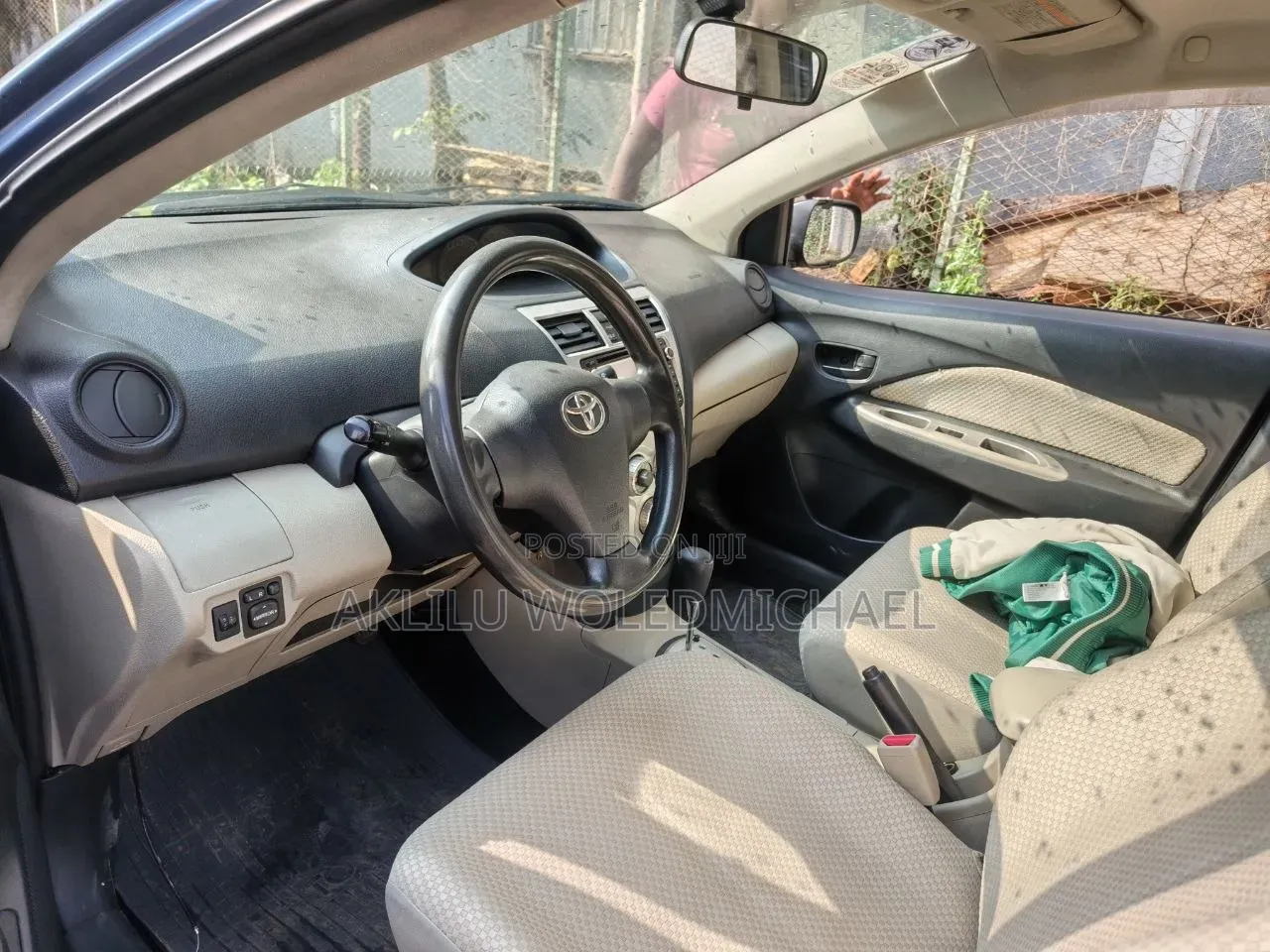 Toyota Yaris 2010 Blue