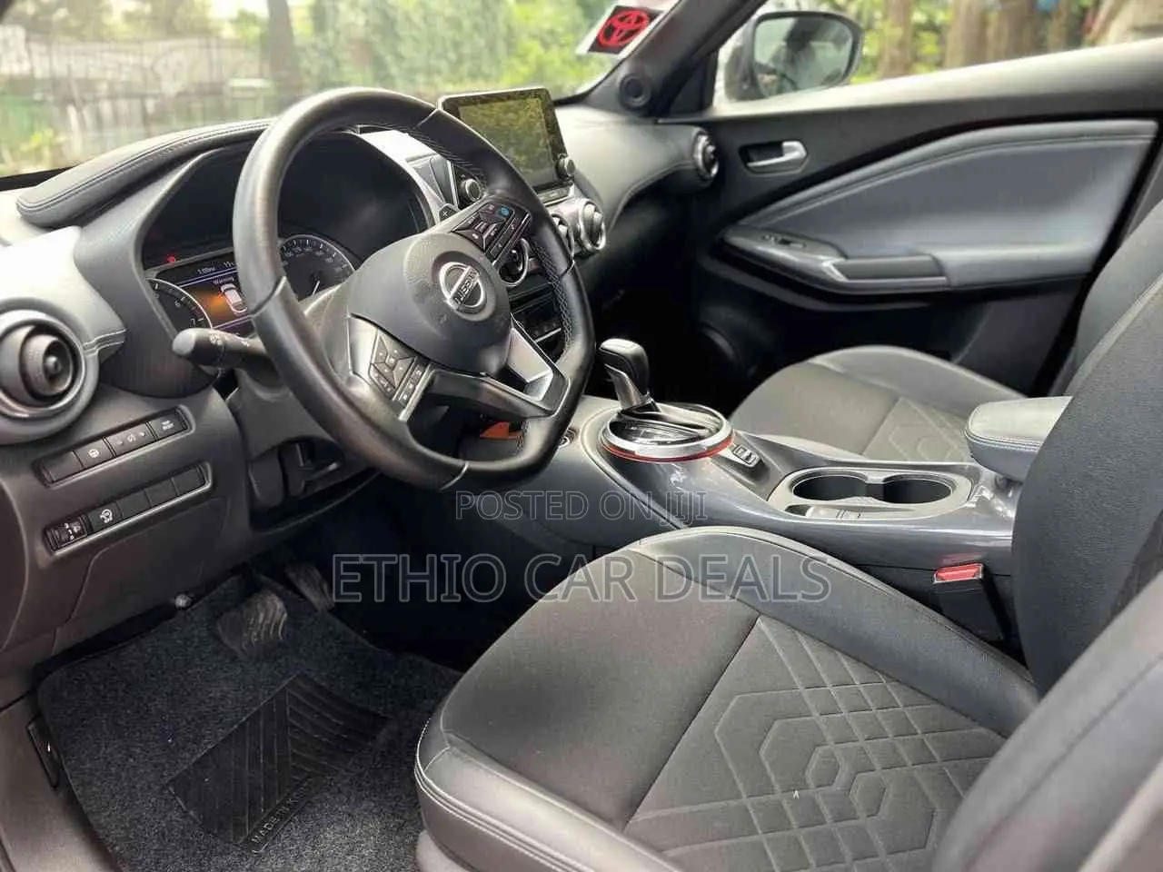 Nissan Juke 2021 Red