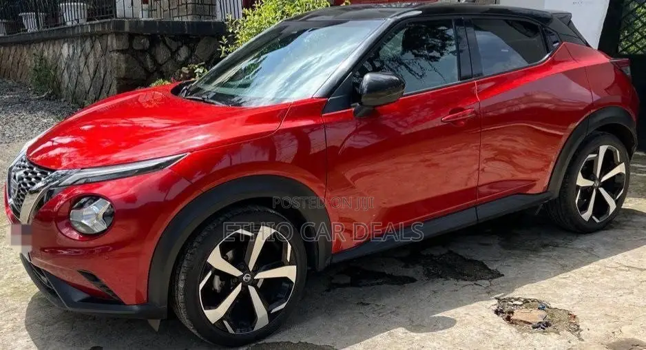 Nissan Juke 2021 Red