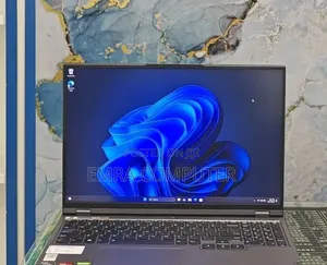 New Laptop Lenovo 16GB AMD Ryzen 7 SSD 512GB