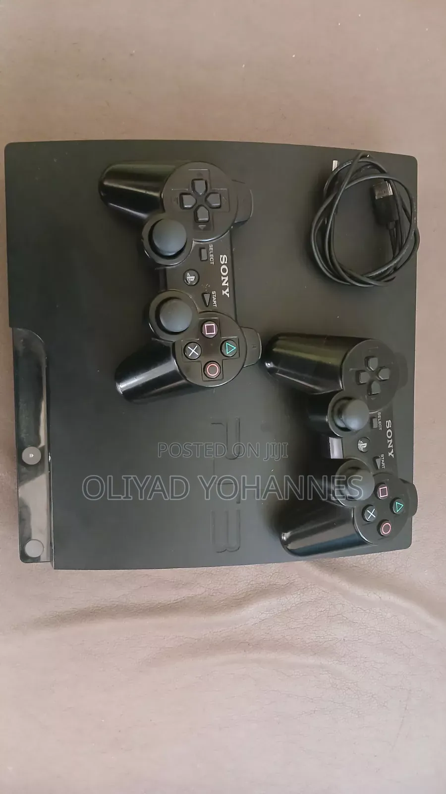 PS 3 2 Joystick 8 CD Game