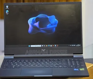 New Laptop HP 8GB Intel Core i5 SSD 512GB