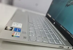 New Laptop HP 8GB Intel Core i5 SSD 512GB